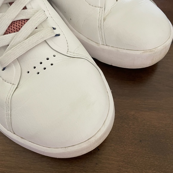 On Cloud ,The Roger Advantage - Picture 3 of 8